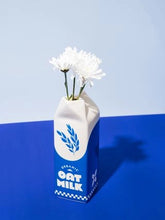 Load image into Gallery viewer, Vase- Oat Milk
