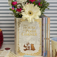 Load image into Gallery viewer, Decorative Book Vase