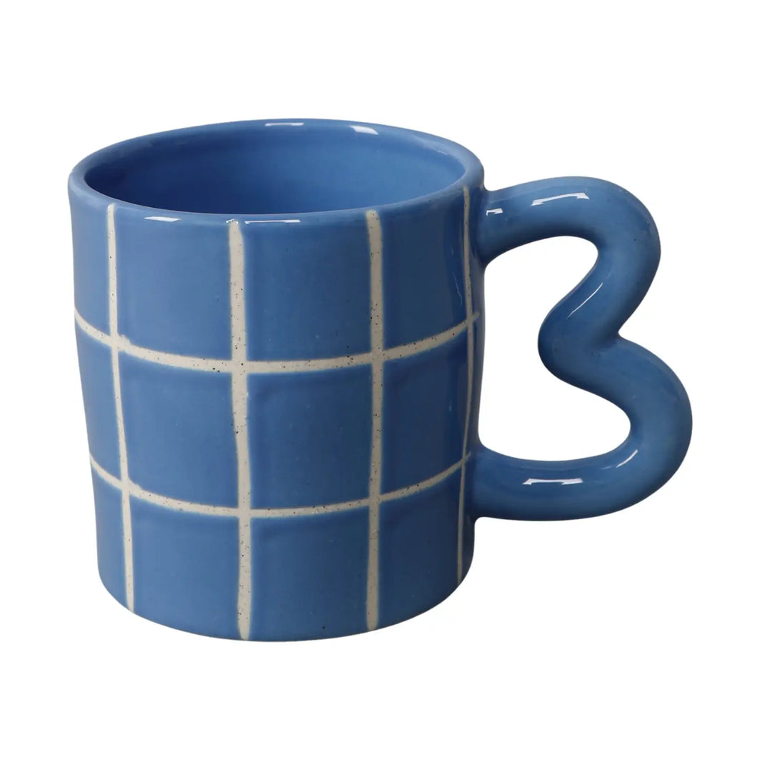 18 oz Blue Checker Mug