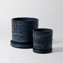 Load image into Gallery viewer, 4" Signature Planter &amp; Saucer
