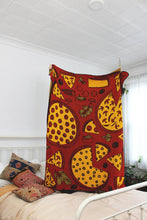 Load image into Gallery viewer, Pizza Knit Blanket
