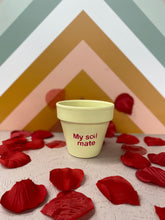 Load image into Gallery viewer, Candy Heart Pots

